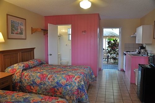 By The Beach Motel - Cocoa Beach Extérieur photo